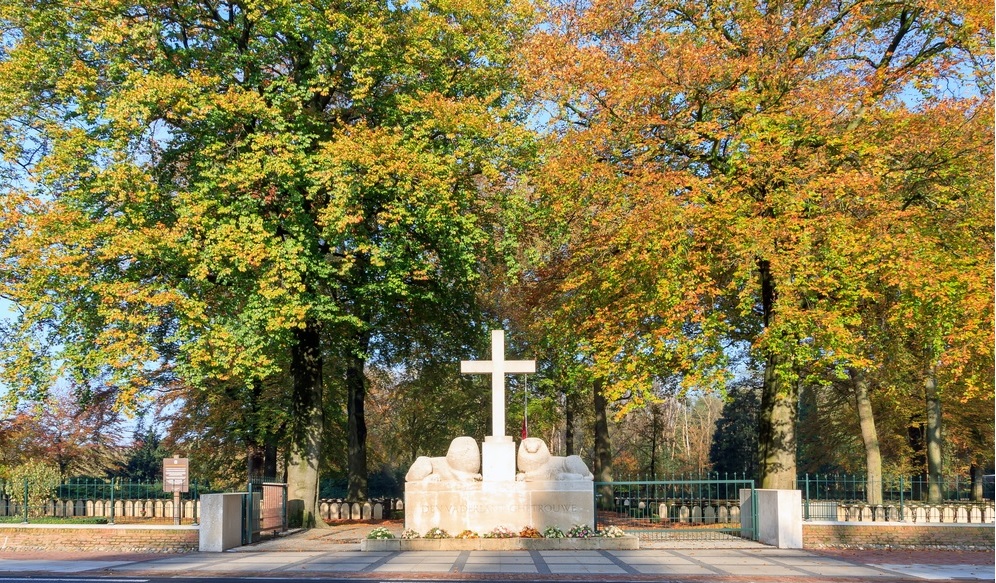 Grebbeberg war military cementery 2